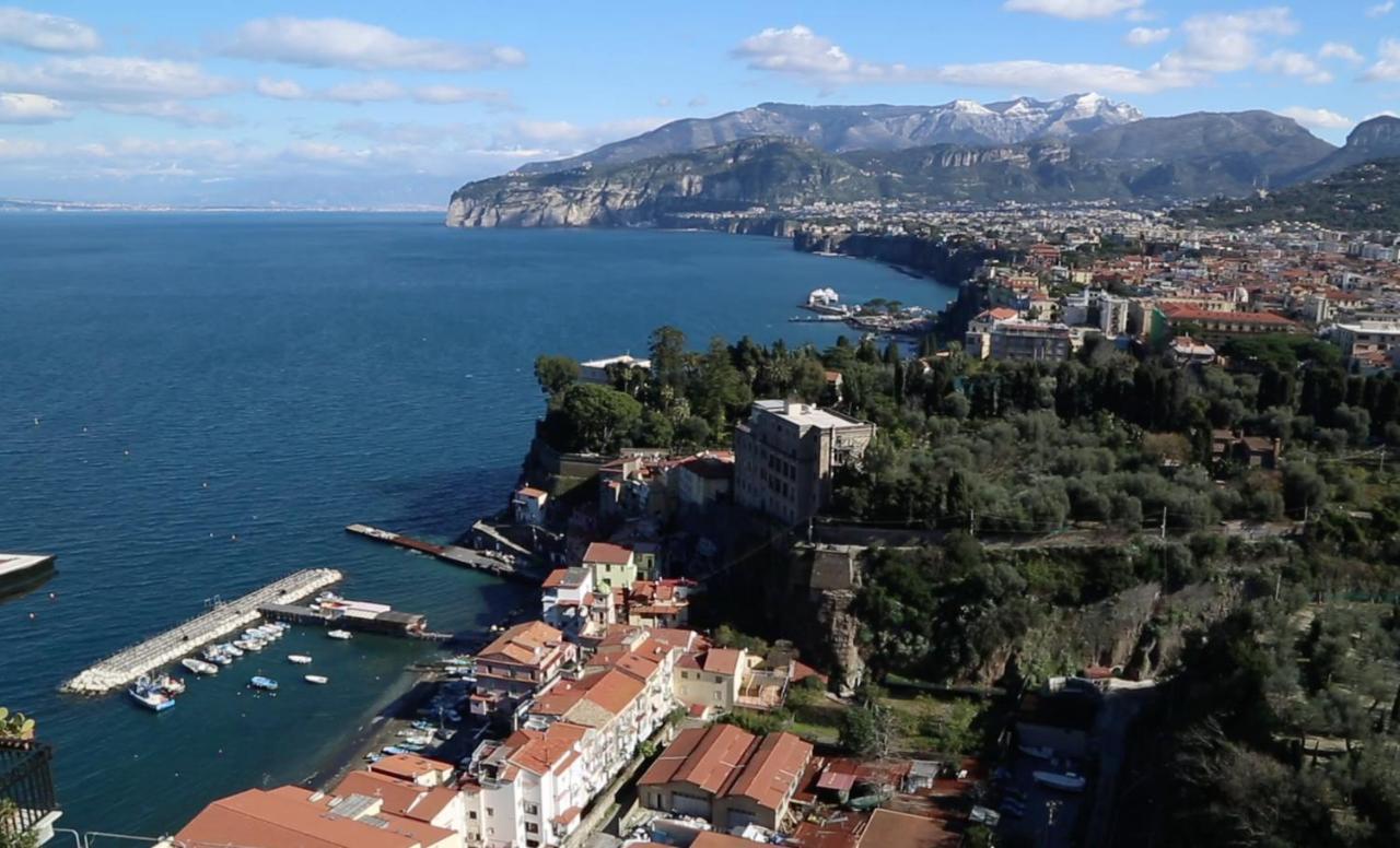 Happy Flat On The Sea Apartment Sorrento Exterior photo