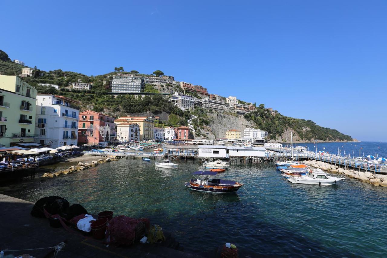 Happy Flat On The Sea Apartment Sorrento Exterior photo